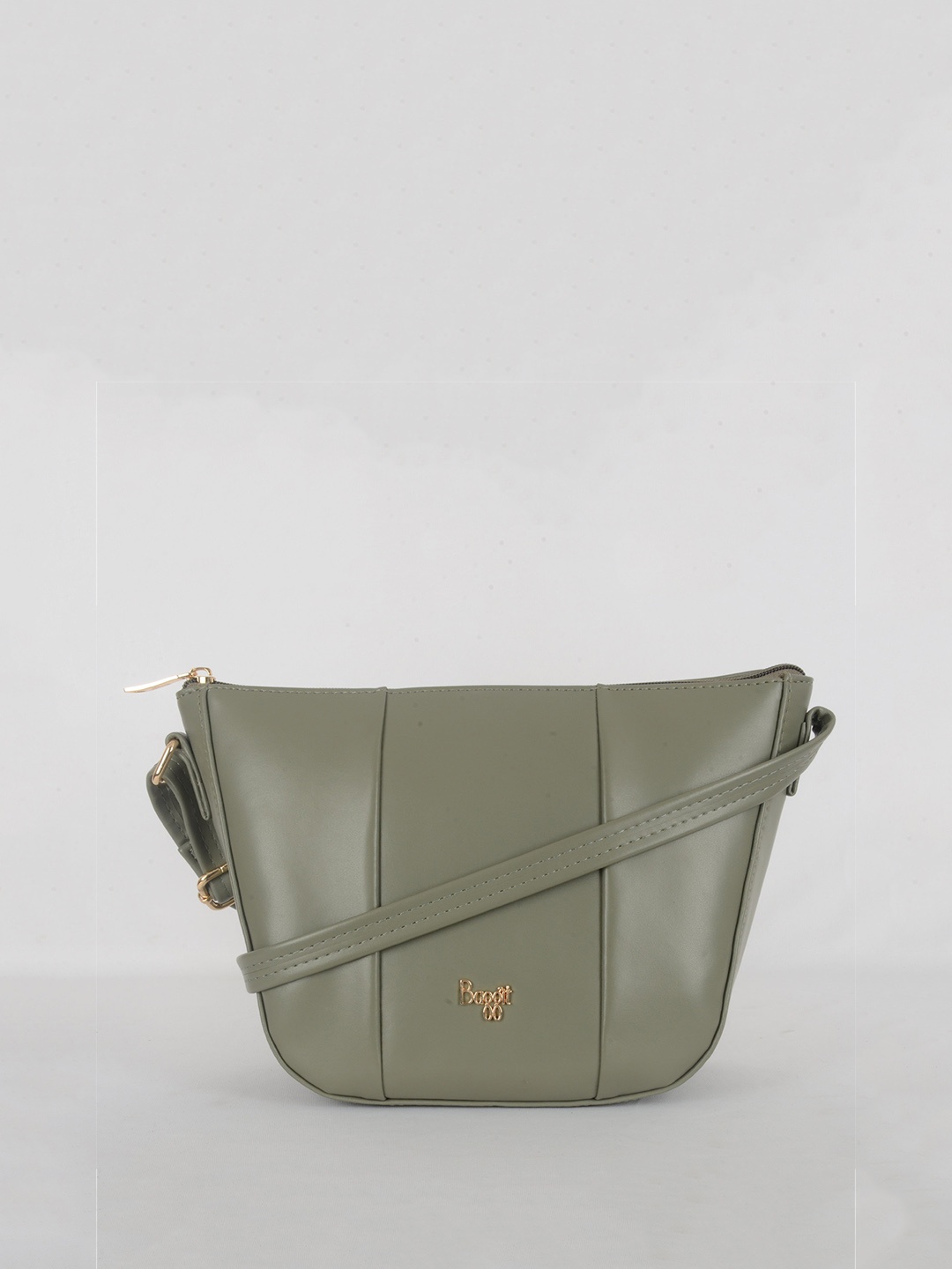 

Baggit Structured Sling Bag, Green