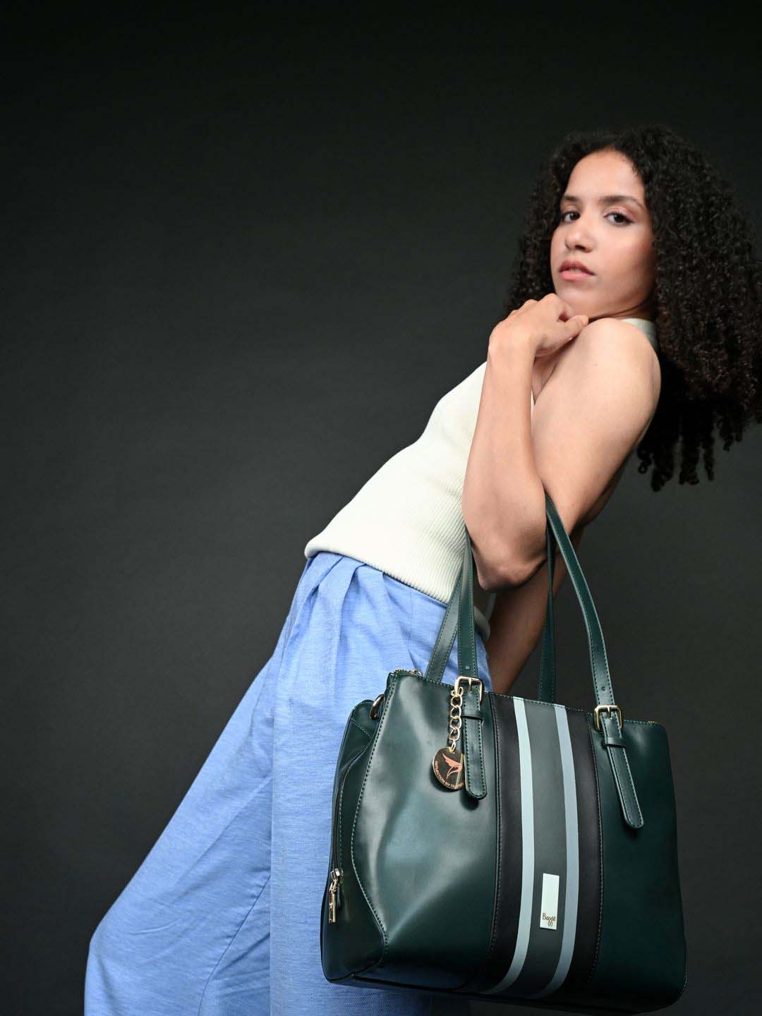 

Baggit L Sedona Triox Hd Structured Shoulder Bag With Tasselled, Green