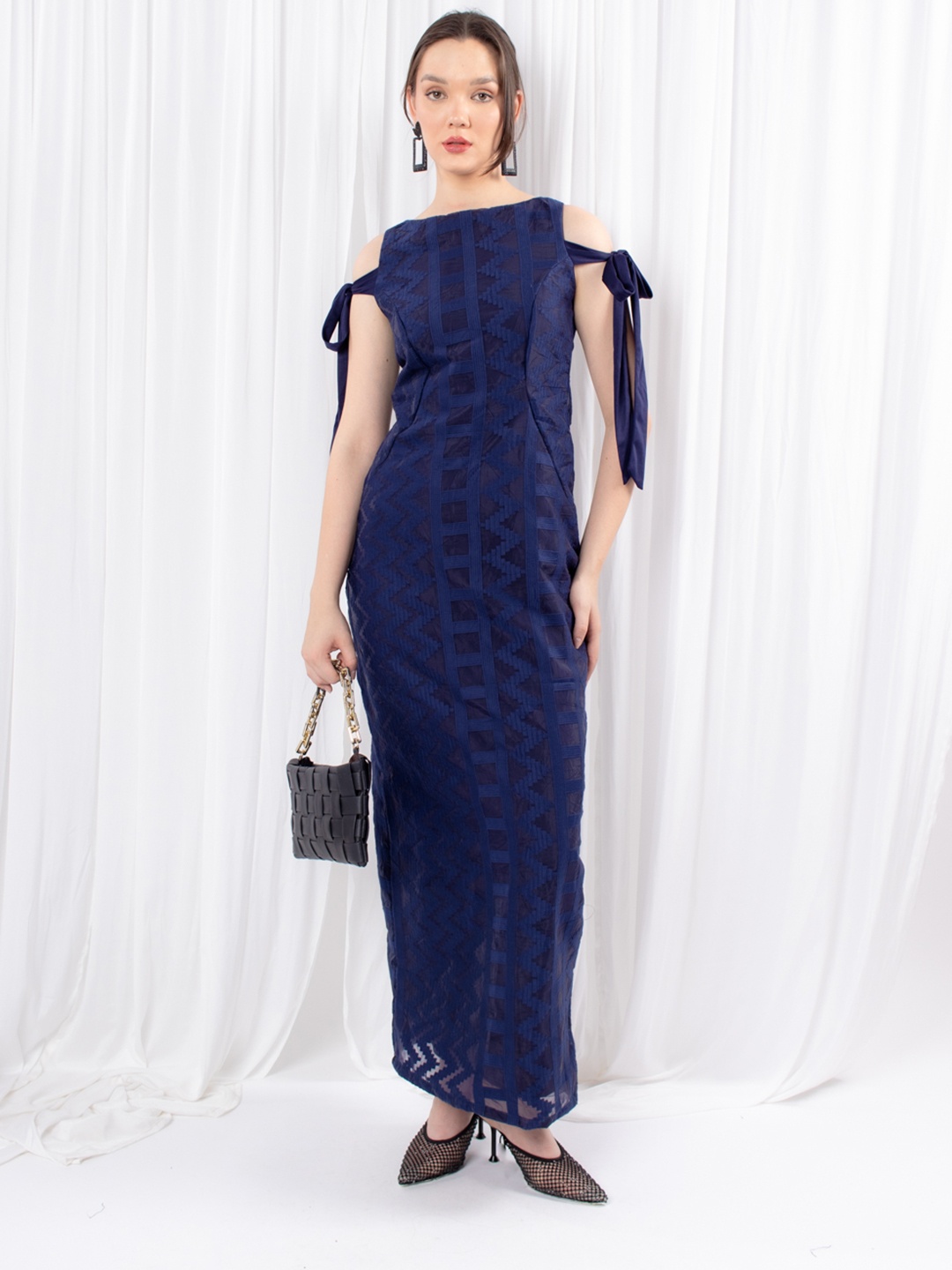 

Stylecast X Hersheinbox Embroidered Cold-Shoulder Maxi Dress, Blue