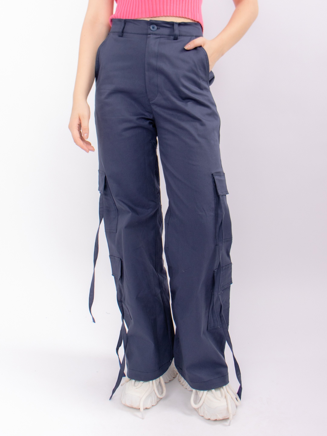 

Stylecast X Hersheinbox Women High-Rise Cargos, Navy blue