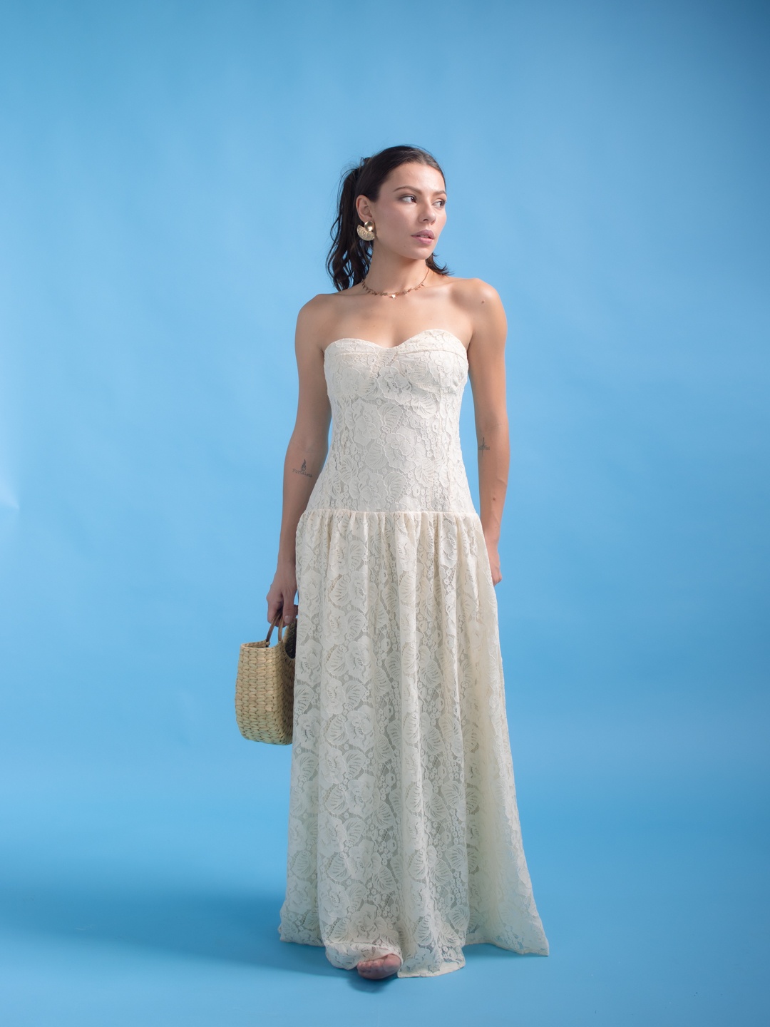 

Stylecast X Hersheinbox Lace Maxi Drop-Waist Dress, White