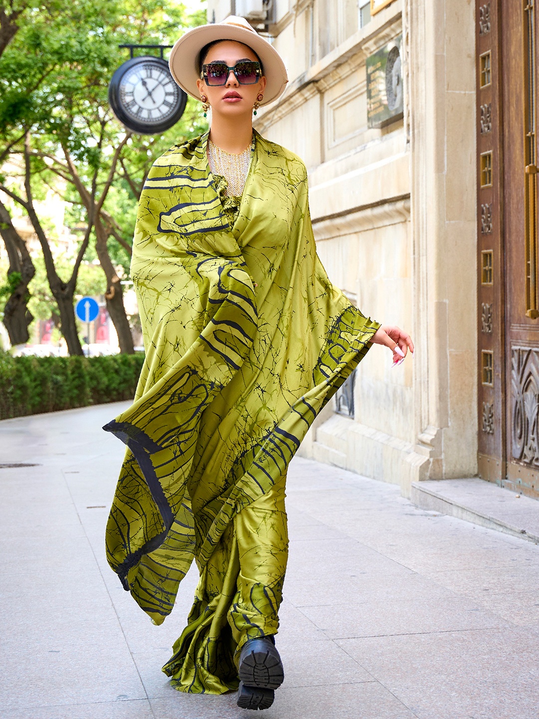 

Sangria Pure Crepe Block Print Saree, Olive