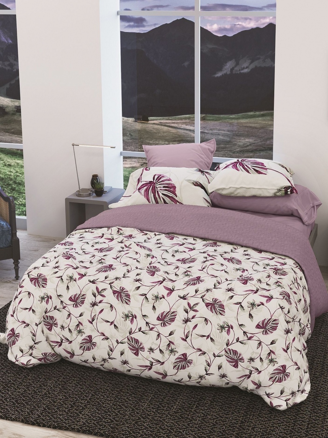 

LABHAM Beige & Purple Floral 210 TC King Bedsheet with 2 Pillow Covers