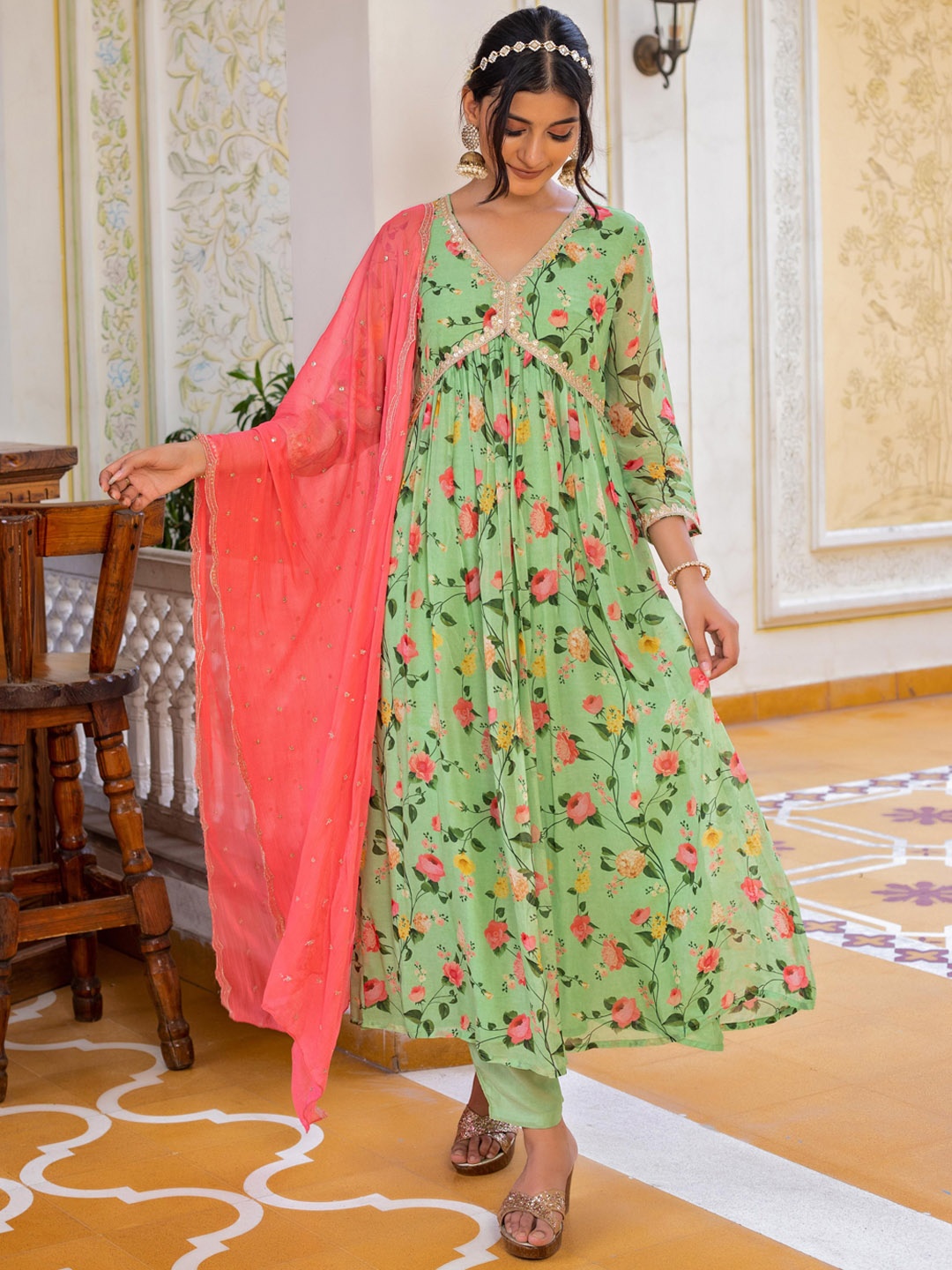 

KASYA Floral Printed Sequinned Anarkali Kurta With Palazzos & Dupatta, Green