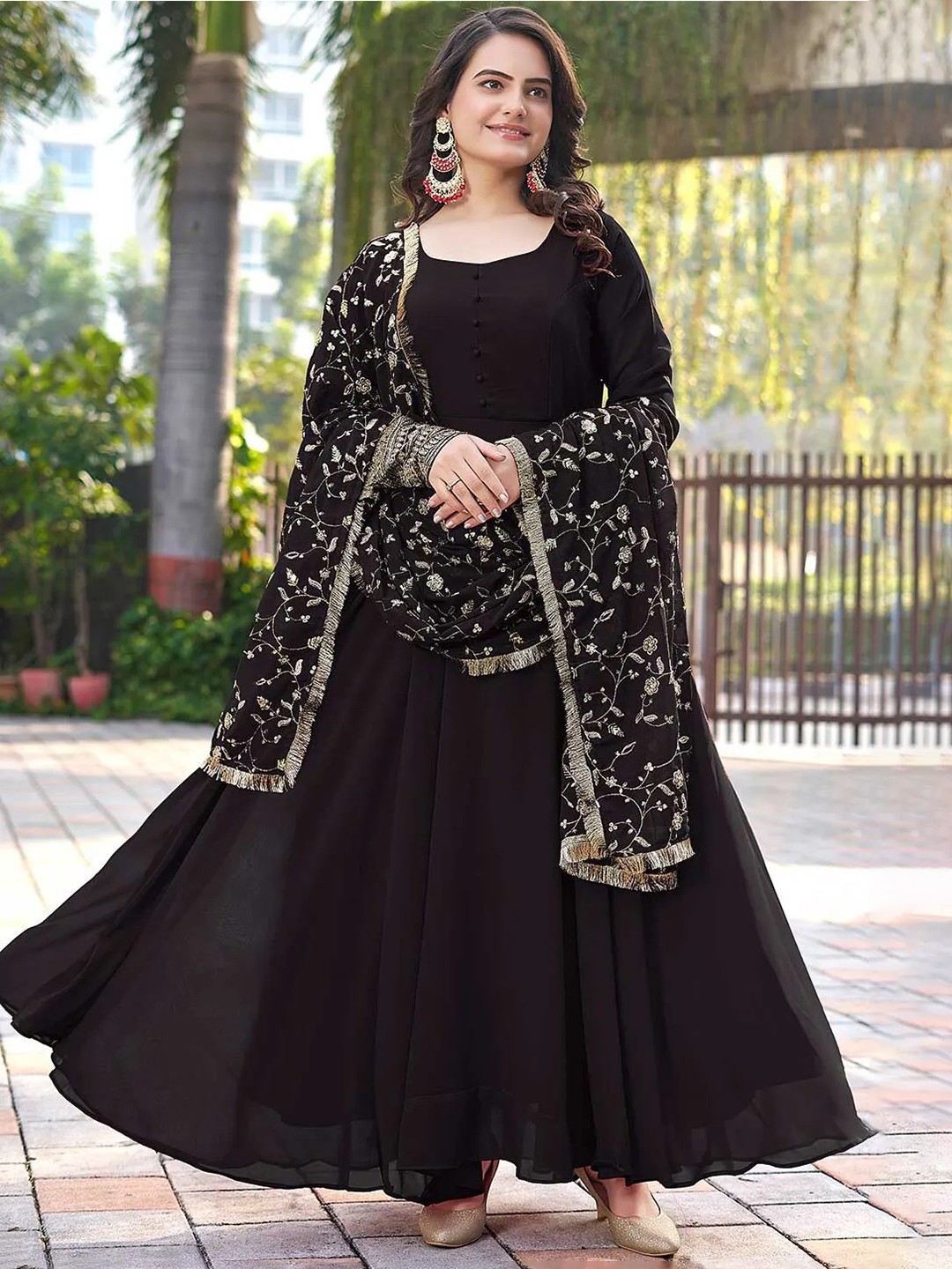 

Crally Round Neck Long Sleeves Embroidered Georgette Maxi Ethnic Dress With Dupatta, Black