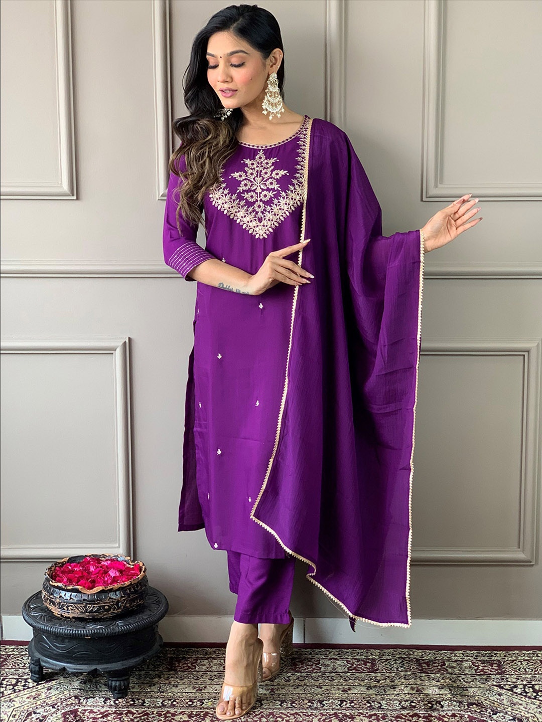 

KALINI Ethnic Motifs Embroidered Thread Work Straight Kurta with Trousers & Dupatta, Purple