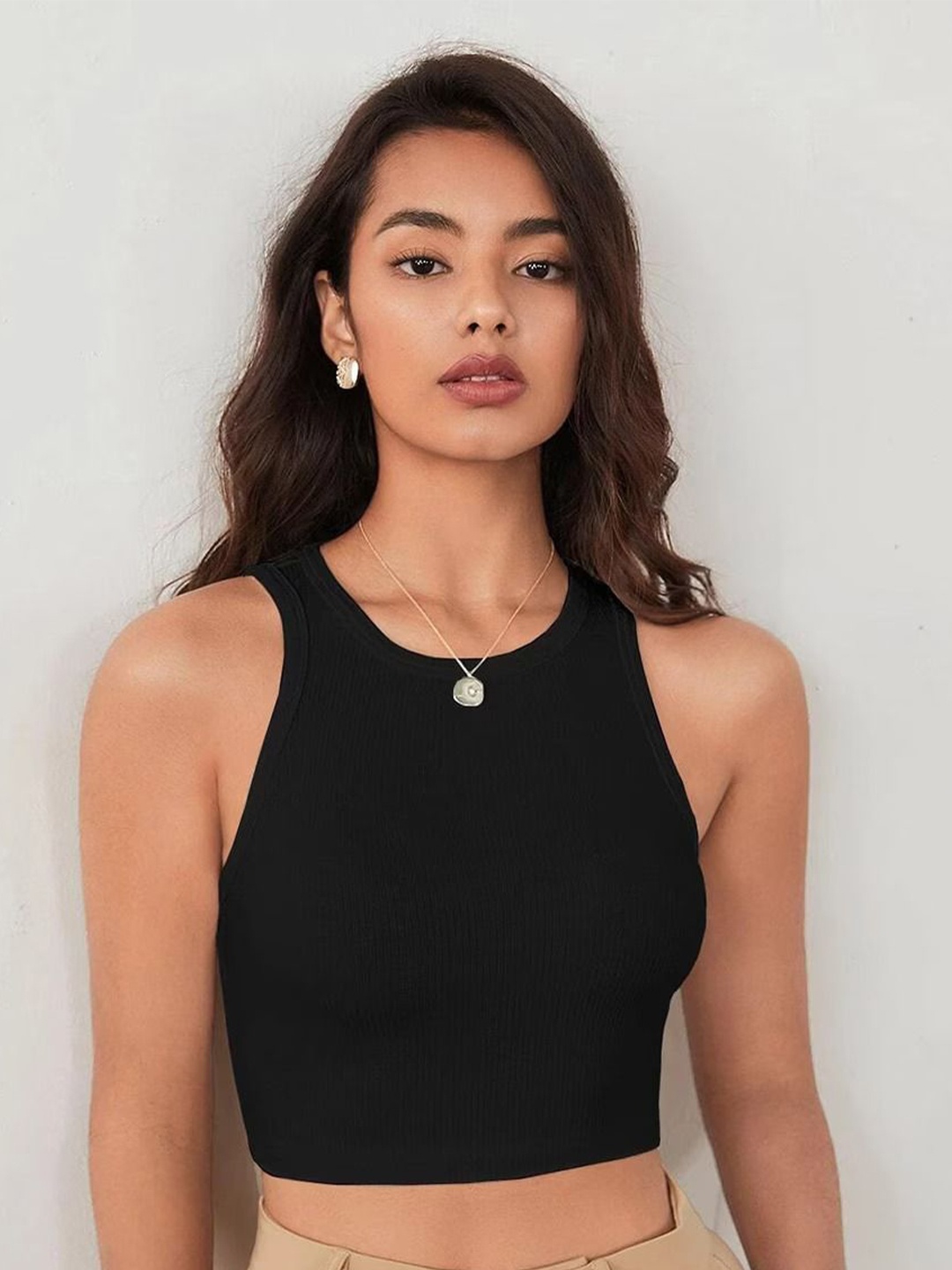 

Sterio Pace Round Neck Cotton Fitted Crop Top, Black