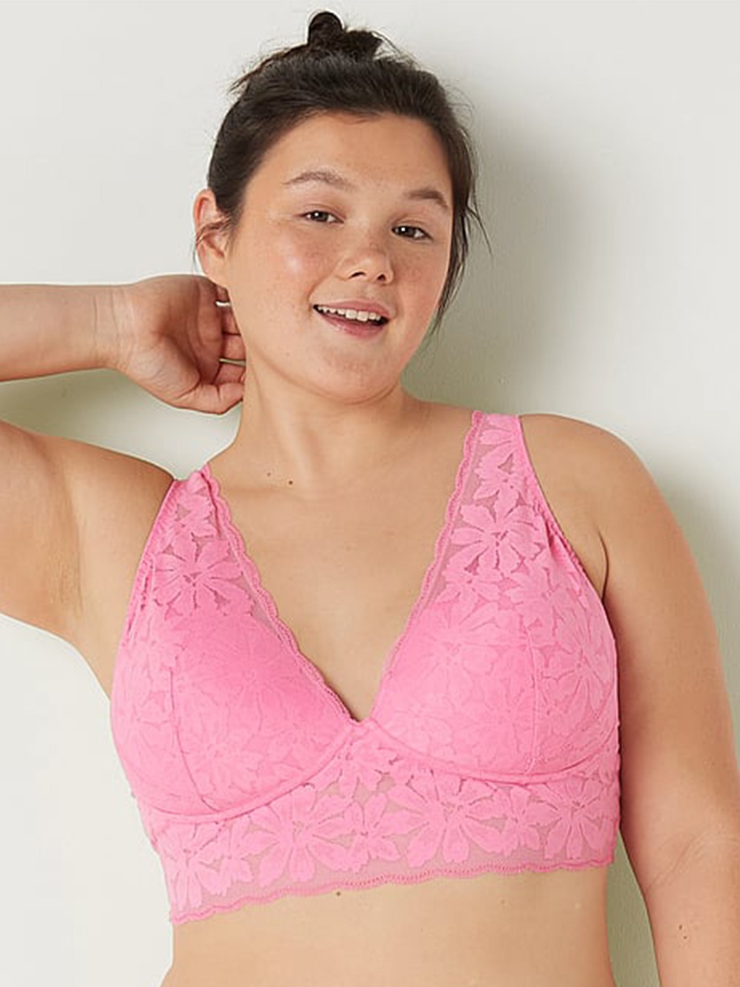 

Victoria's Secret Floral Bralette Bra Medium Coverage Lightly Padded, Pink