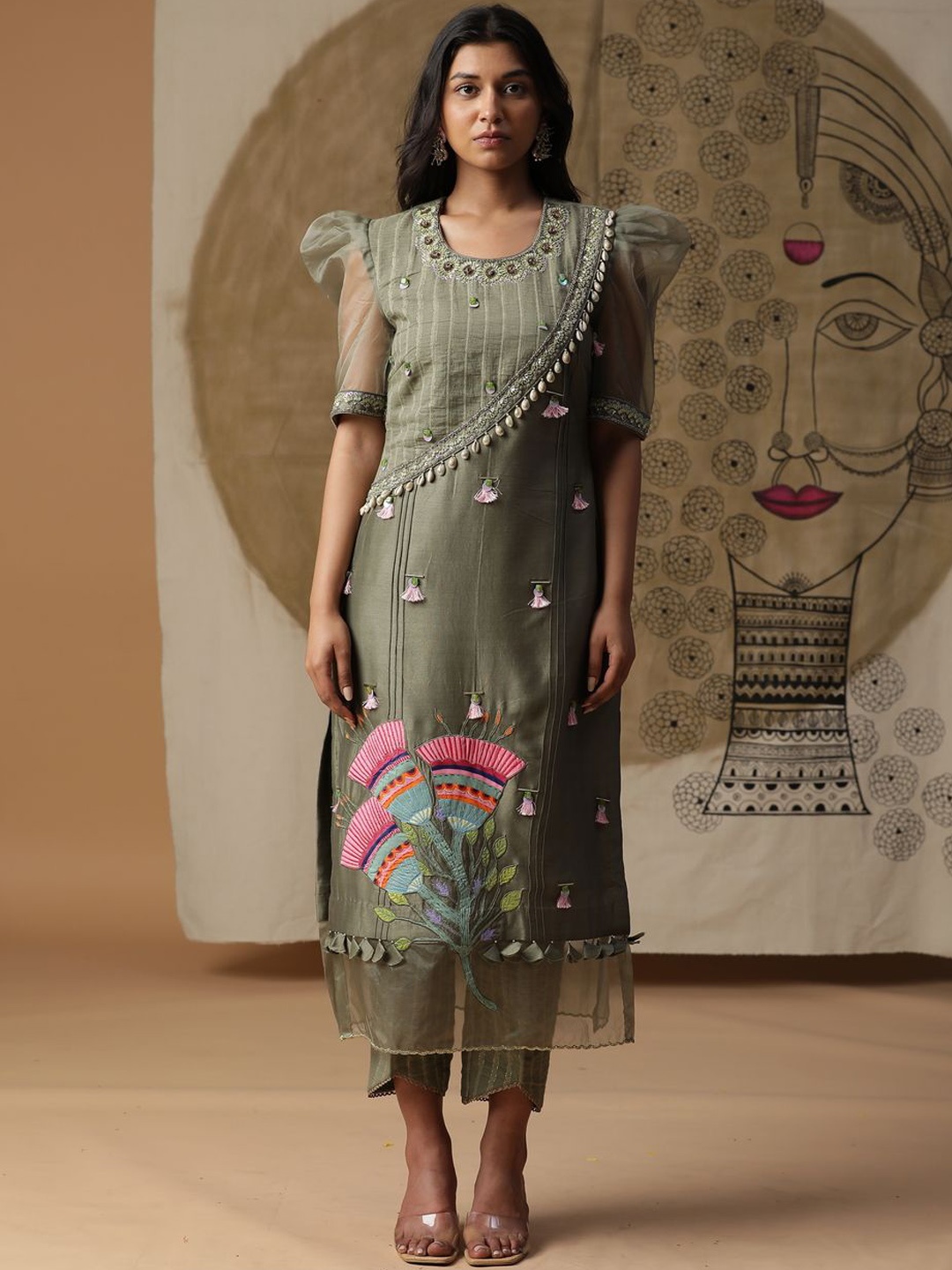 

ARPITA SULAKSHANA Floral Embroidered Chanderi Silk Straight Kurta With Trouser & Dupatta, Olive