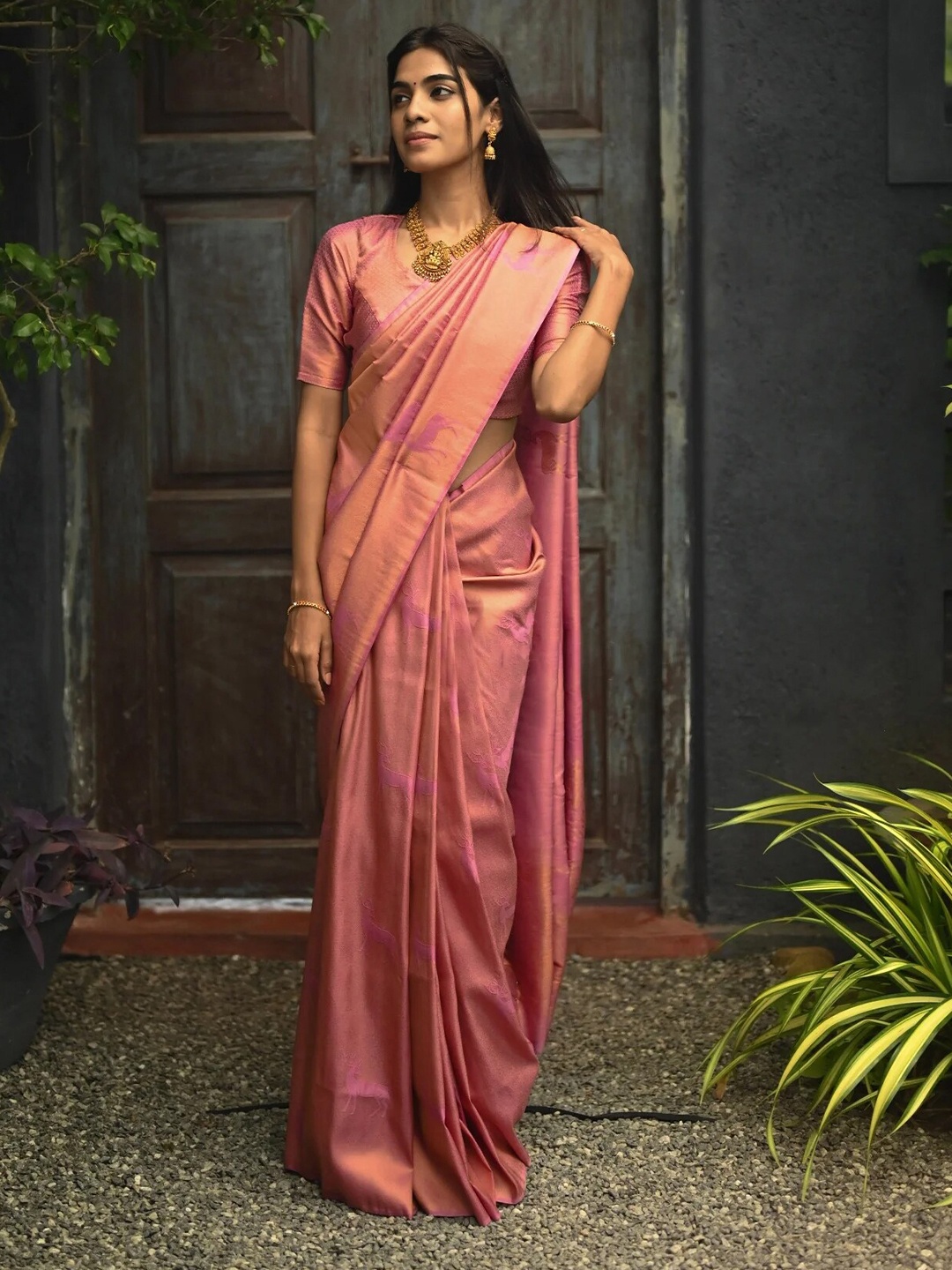 

Anjaneya Sarees Woven Design Banarasi Saree, Peach