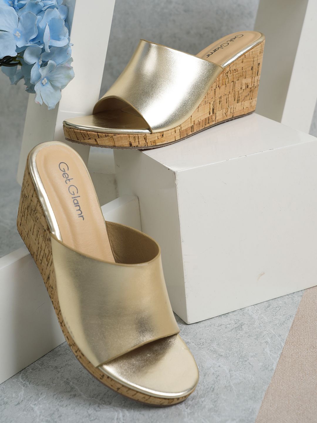 

Get Glamr Textured Open Toe Wedge Heels, Gold