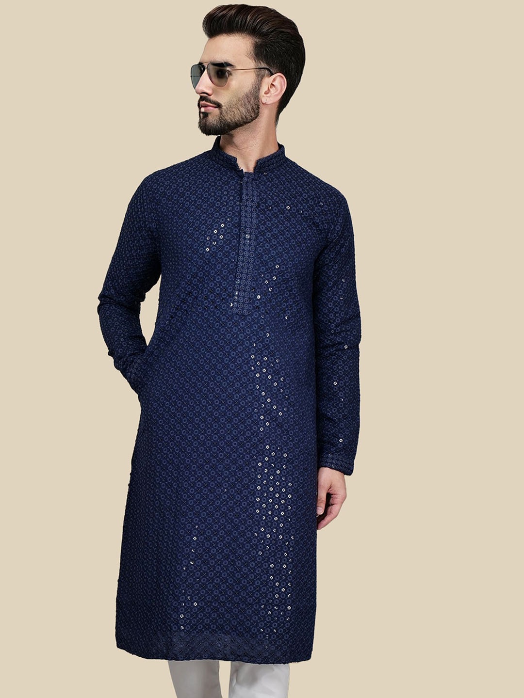 

BAESD Floral Embroidered Mirror Work Straight Kurta, Navy blue