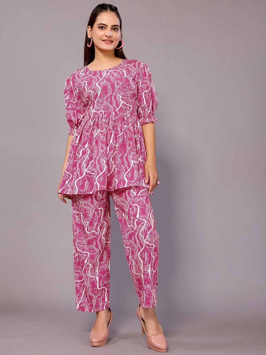

vj fashion Printed Puffed Sleeves Top With Trousers, Pink
