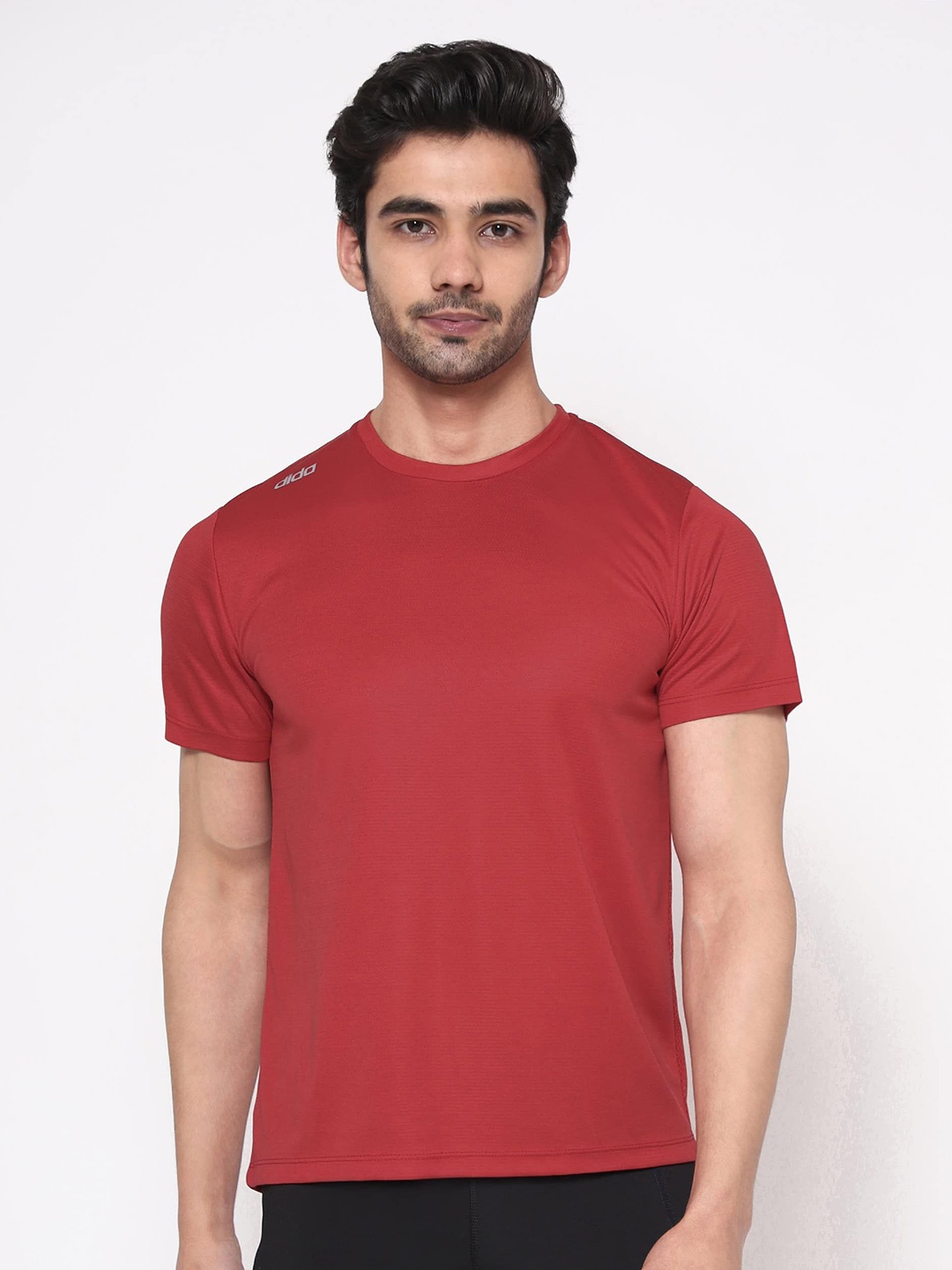 

DIDA Men Dri-FIT Applique T-shirt, Red