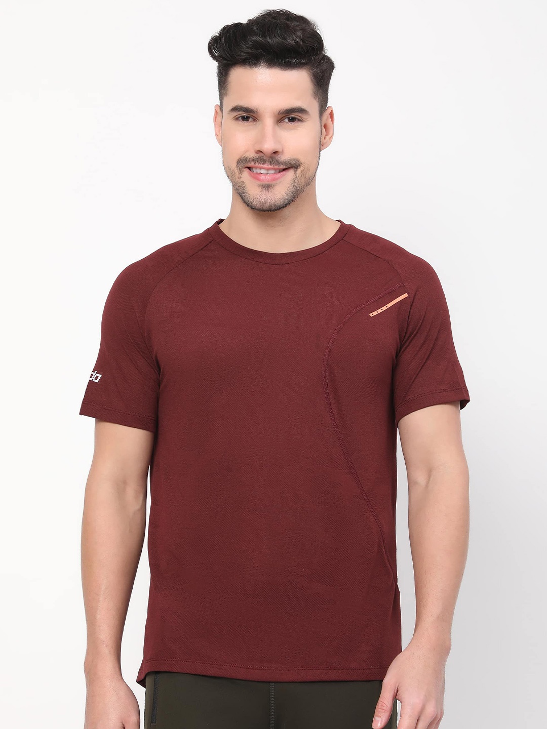 

DIDA Men Dri-FIT Pockets T-shirt, Red
