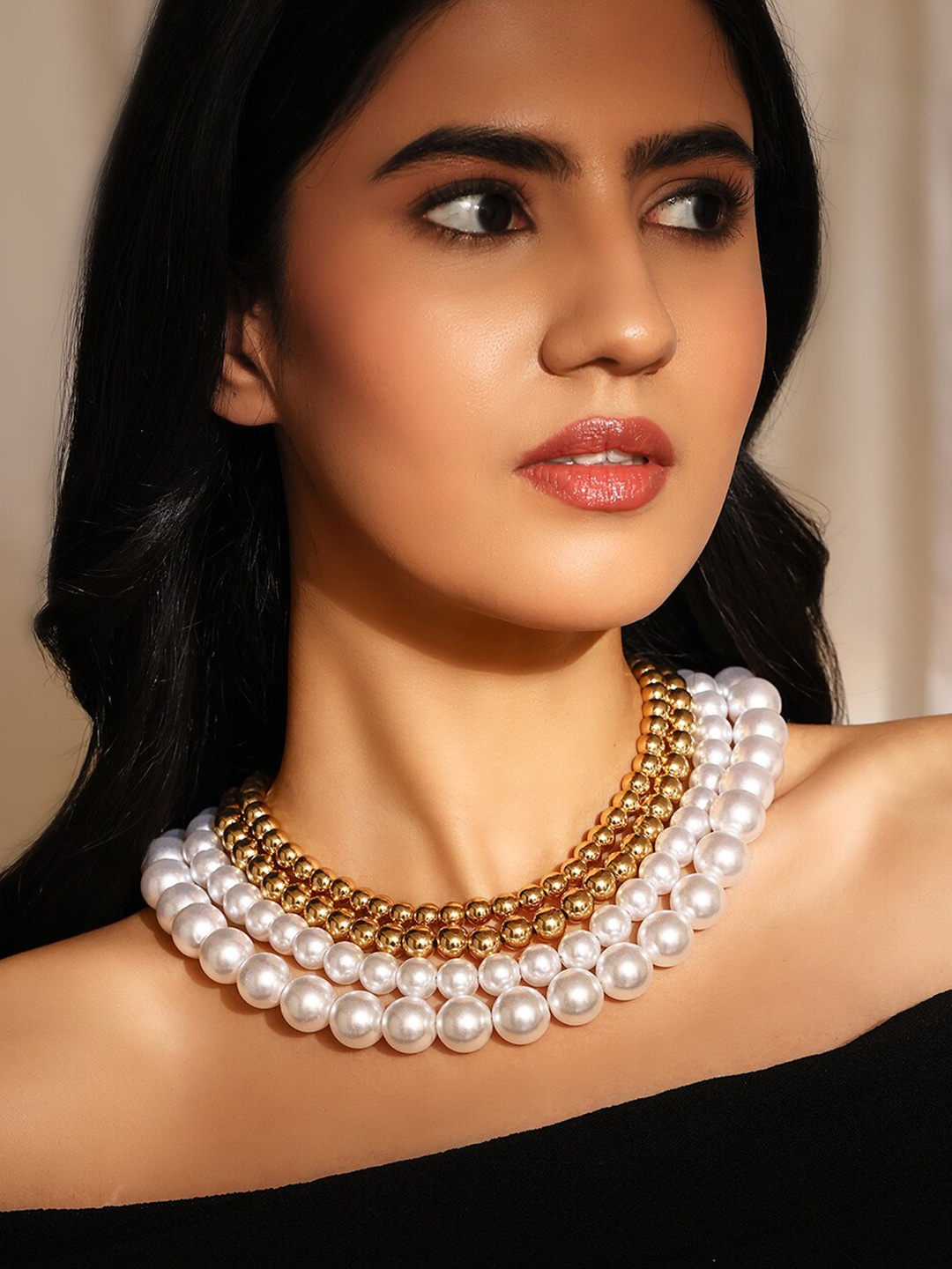 

Priyaasi Gold-Plated Pearls-Beaded Necklace