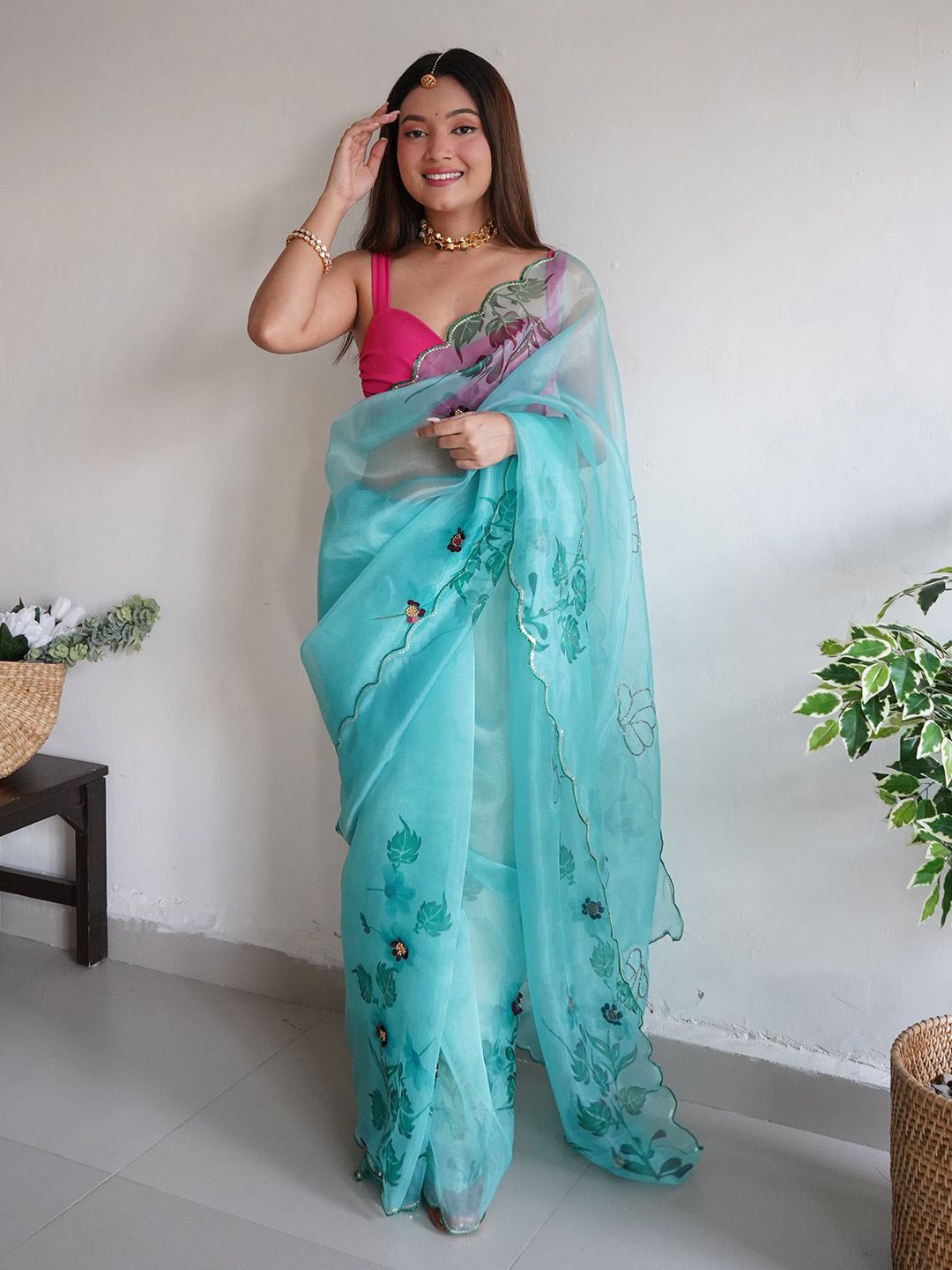 

Ishin Floral Beads and Stones Organza Saree, Blue