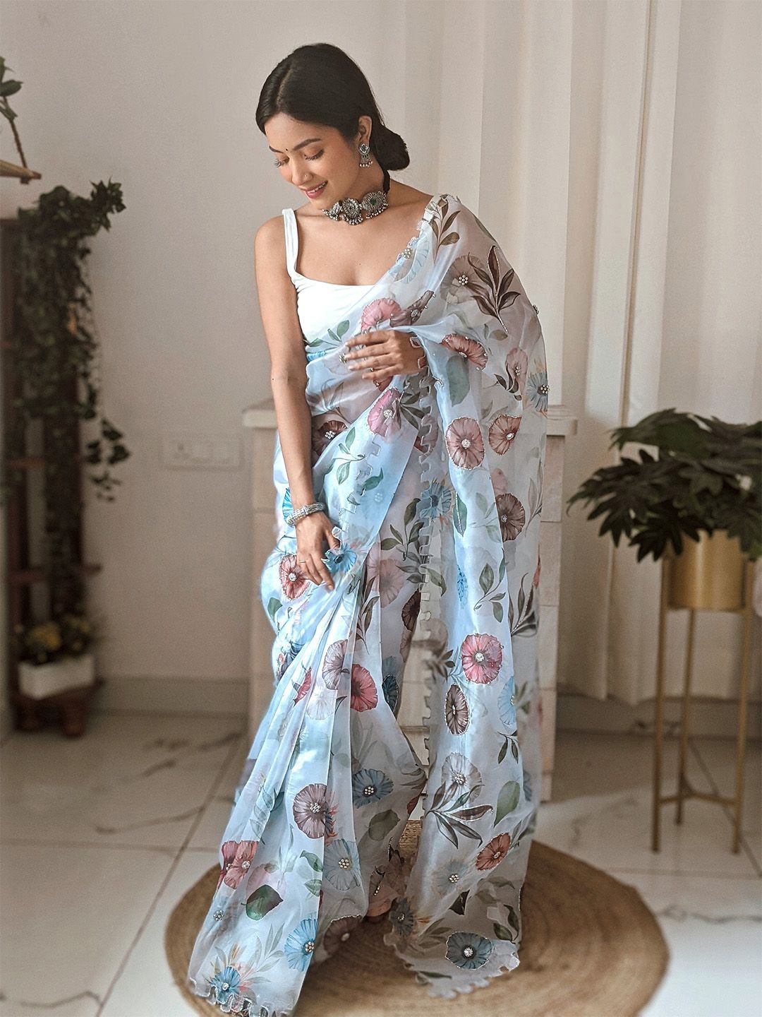 

Ishin Floral Beads and Stones Organza Saree, White