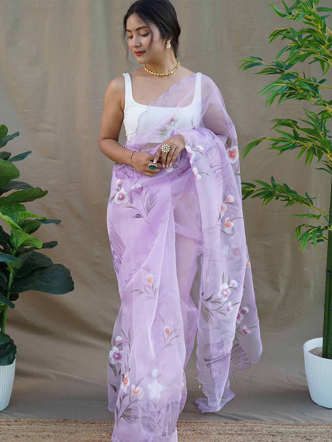 

Ishin Floral Sequinned Organza Saree, Lavender