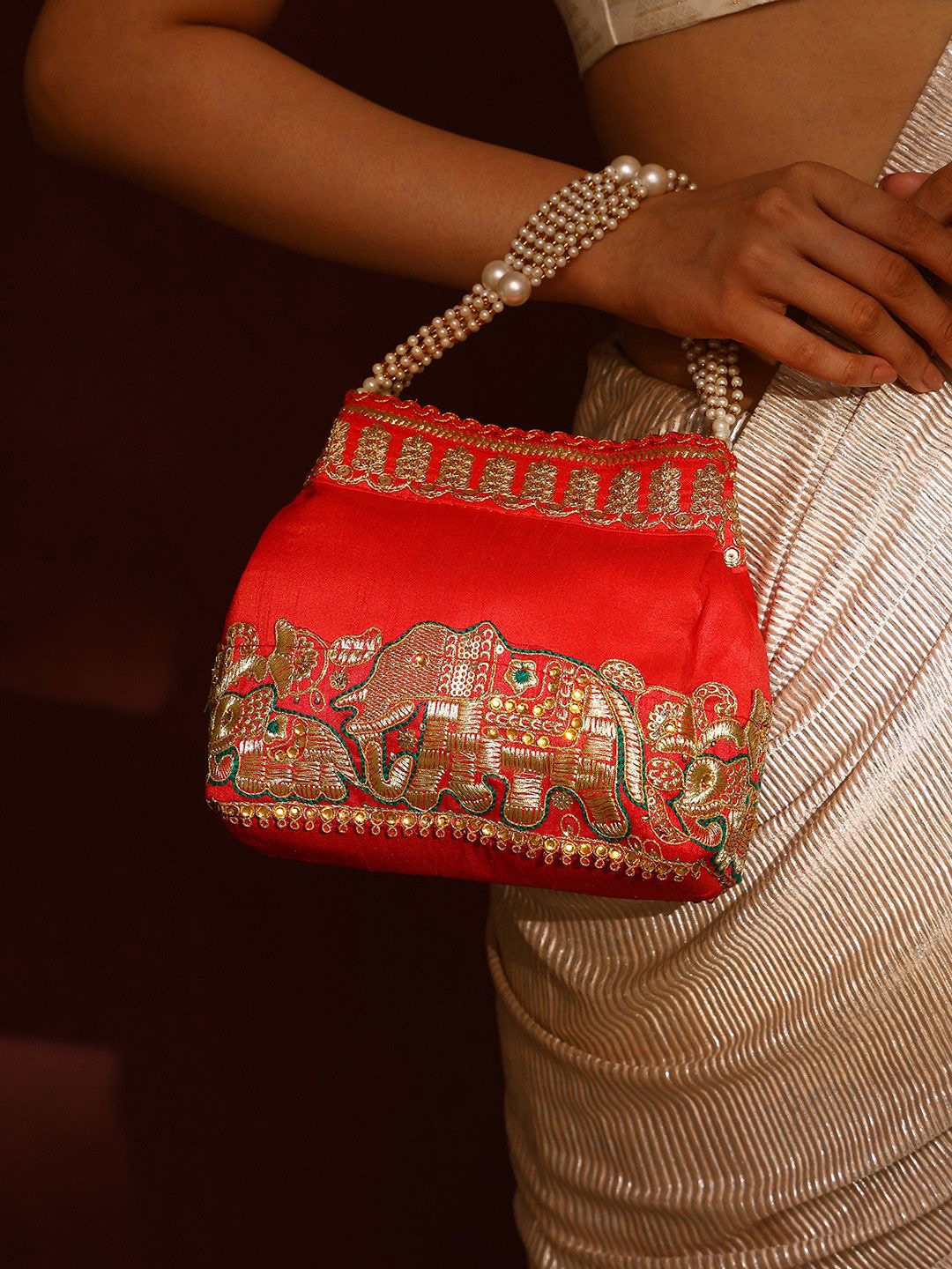 

Priyaasi Embellished Embroidered Potli Clutch, Red