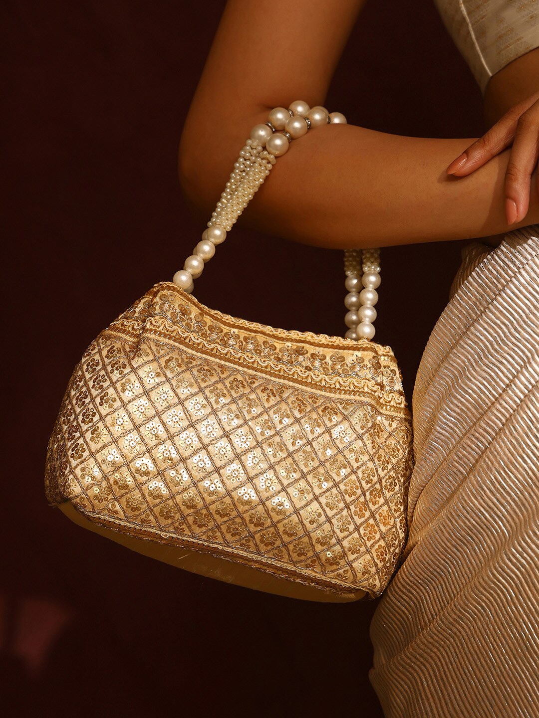 

Priyaasi Embellished Potli Clutch, Gold