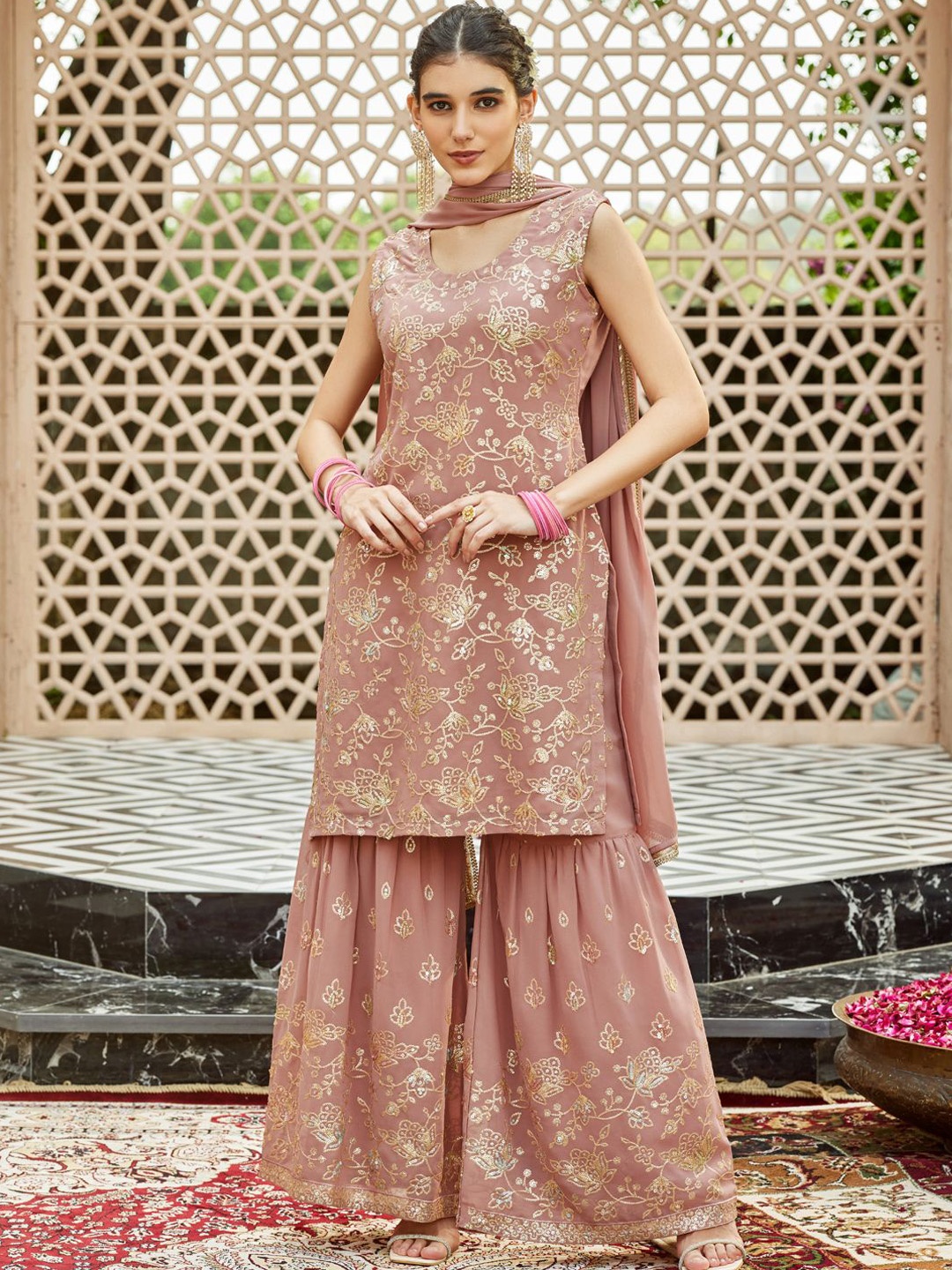 

WOMEN PLUS Women Floral Embroidered Regular Thread Work Kurta with Sharara & With Dupatta, Peach