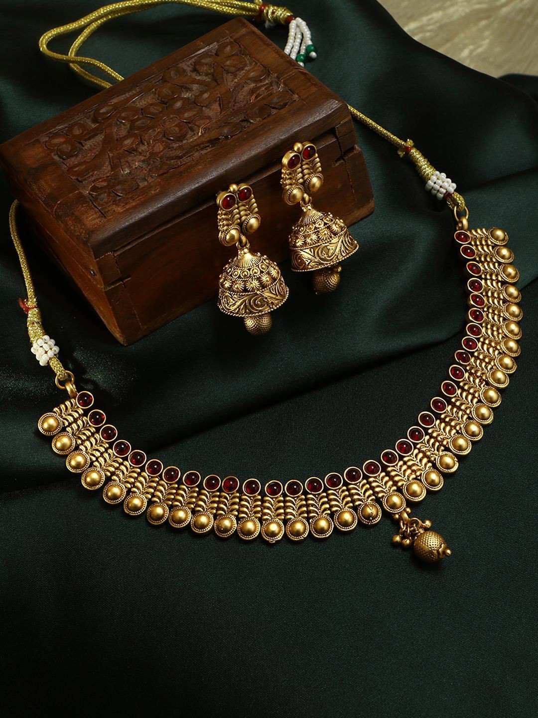 

Adwitiya Collection Gold-Plated Stone-Studded & Beaded Jewellery Set
