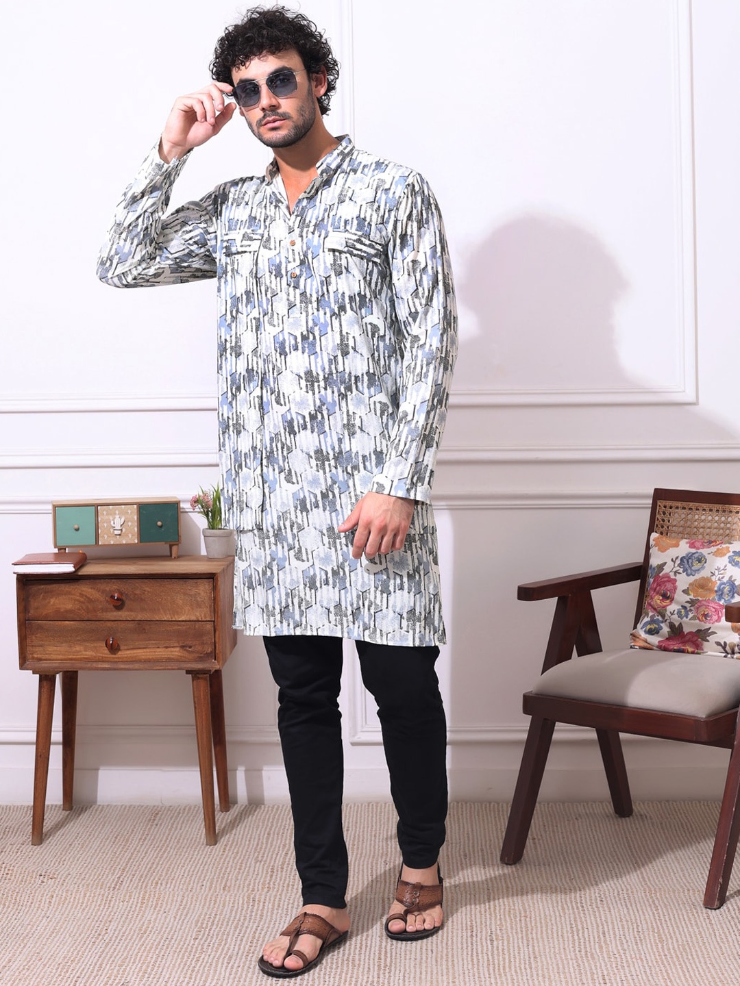 MIDAV Mandarin Collar Long Sleeves Printed Straight Kurta, White