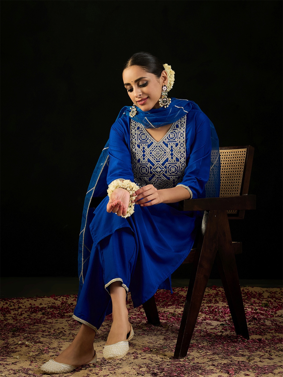 

Indo Era V Neck Floral Yoke Design Zardozi Straight Kurta with Trouser & Dupatta, Blue