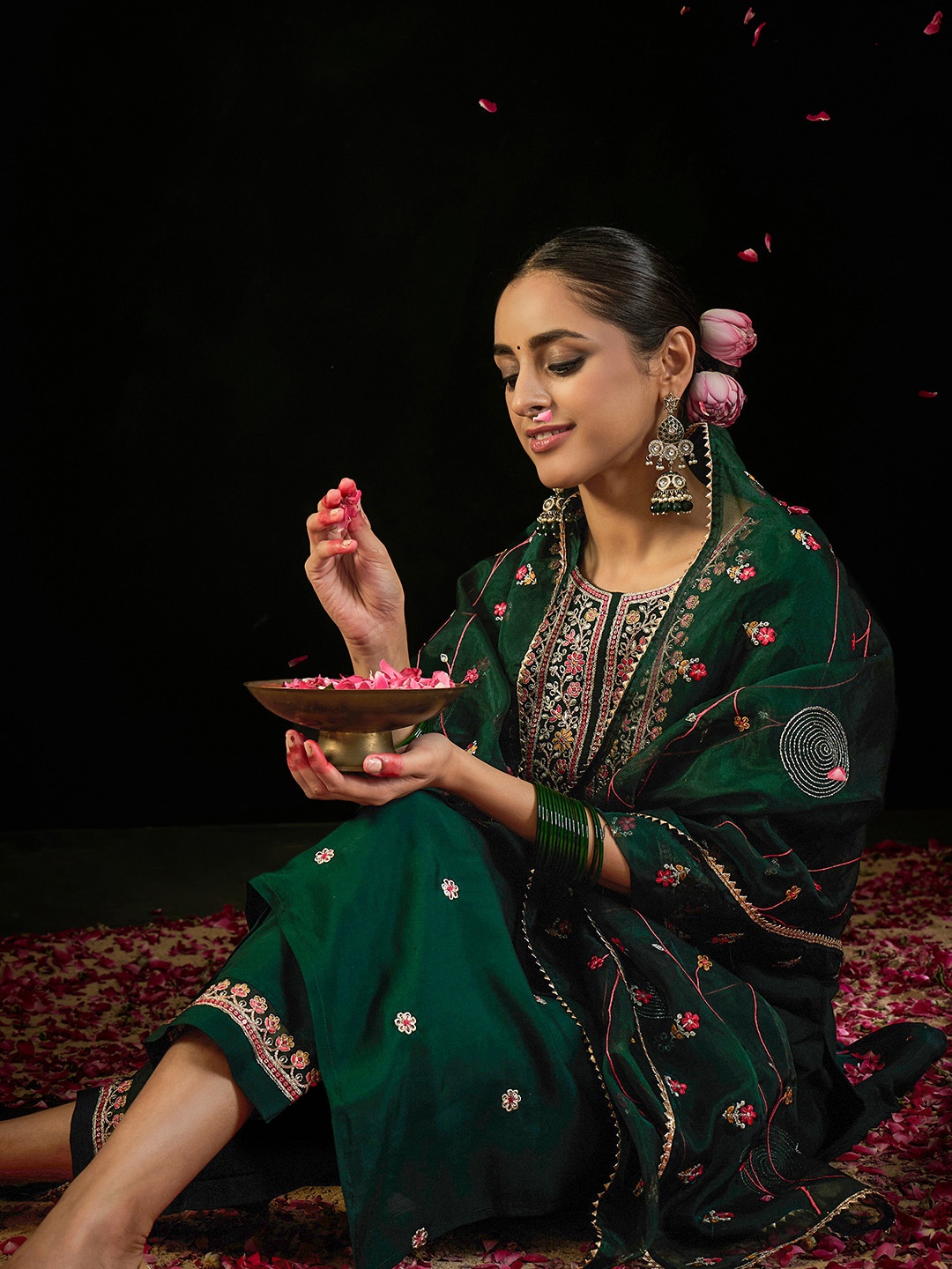 

Indo Era Floral Embroidered Regular Kurta with Trousers & Dupatta, Green