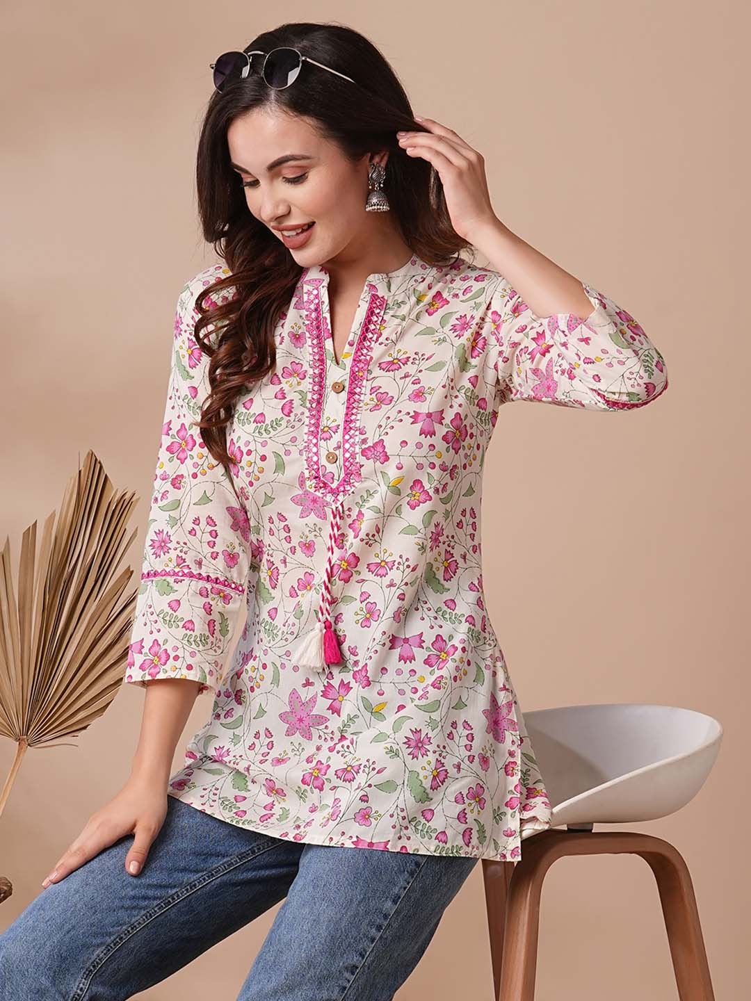

INDYES Floral Printed Mirror Work Pure Cotton Mirror Work Kurti, Pink
