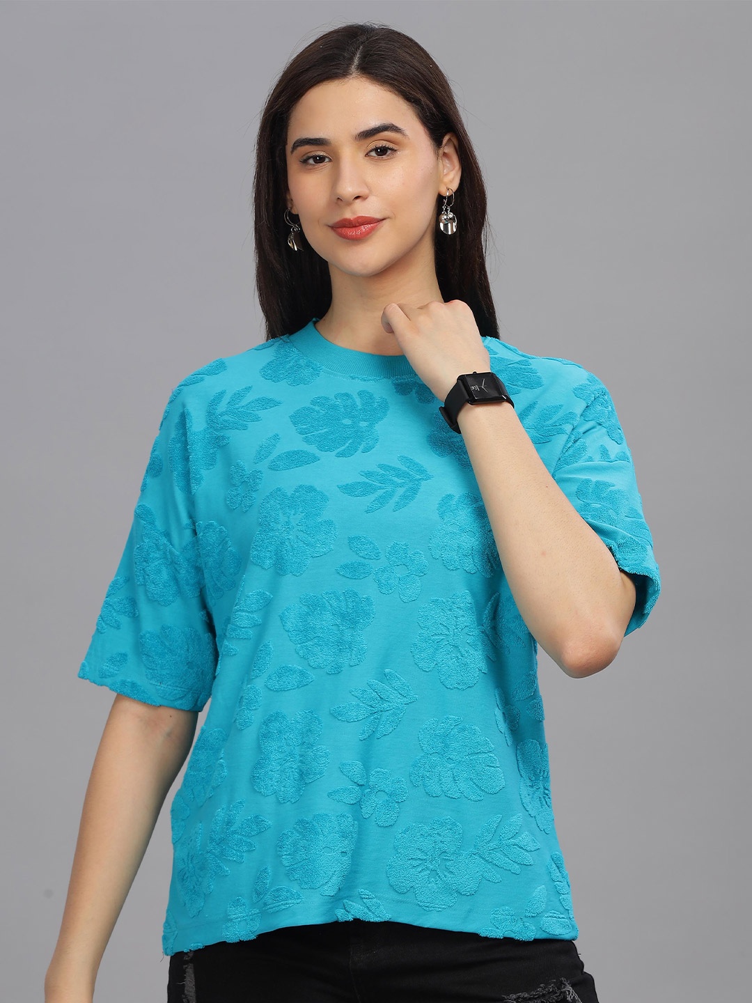 

HEYLAY Tropical Self Design Round Neck Drop-Shoulder Sleeves Cotton T-shirt, Blue