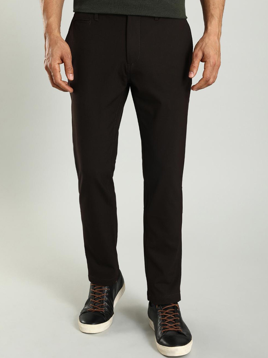 

Indian Terrain Men Urban Tapered Fit Chinos, Brown
