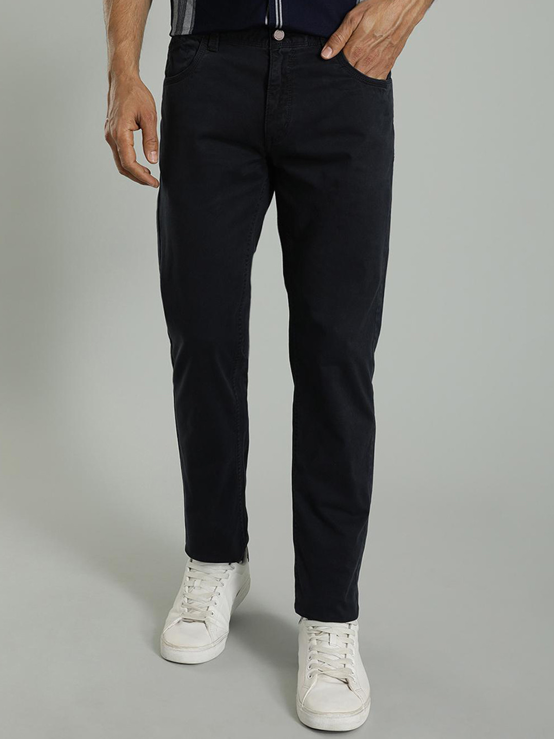 

Indian Terrain Men Brooklyn Slim Fit Mid-Rise Regular Trousers, Blue