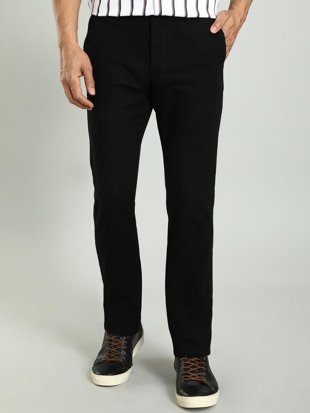 

Indian Terrain Men Brooklyn Slim Fit Chinos, Black