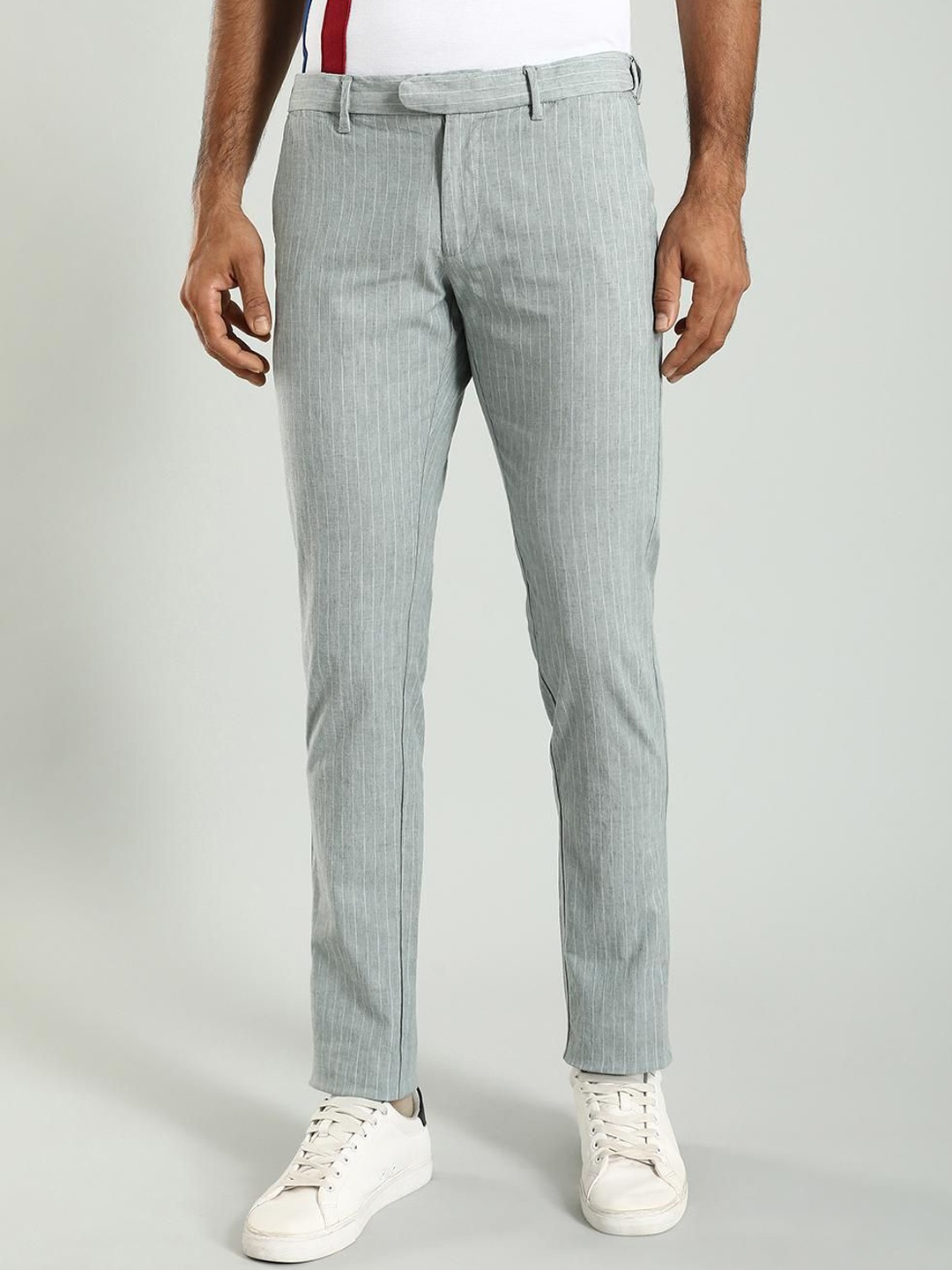 

Indian Terrain Men Striped Brooklyn Slim Fit Trousers, Green