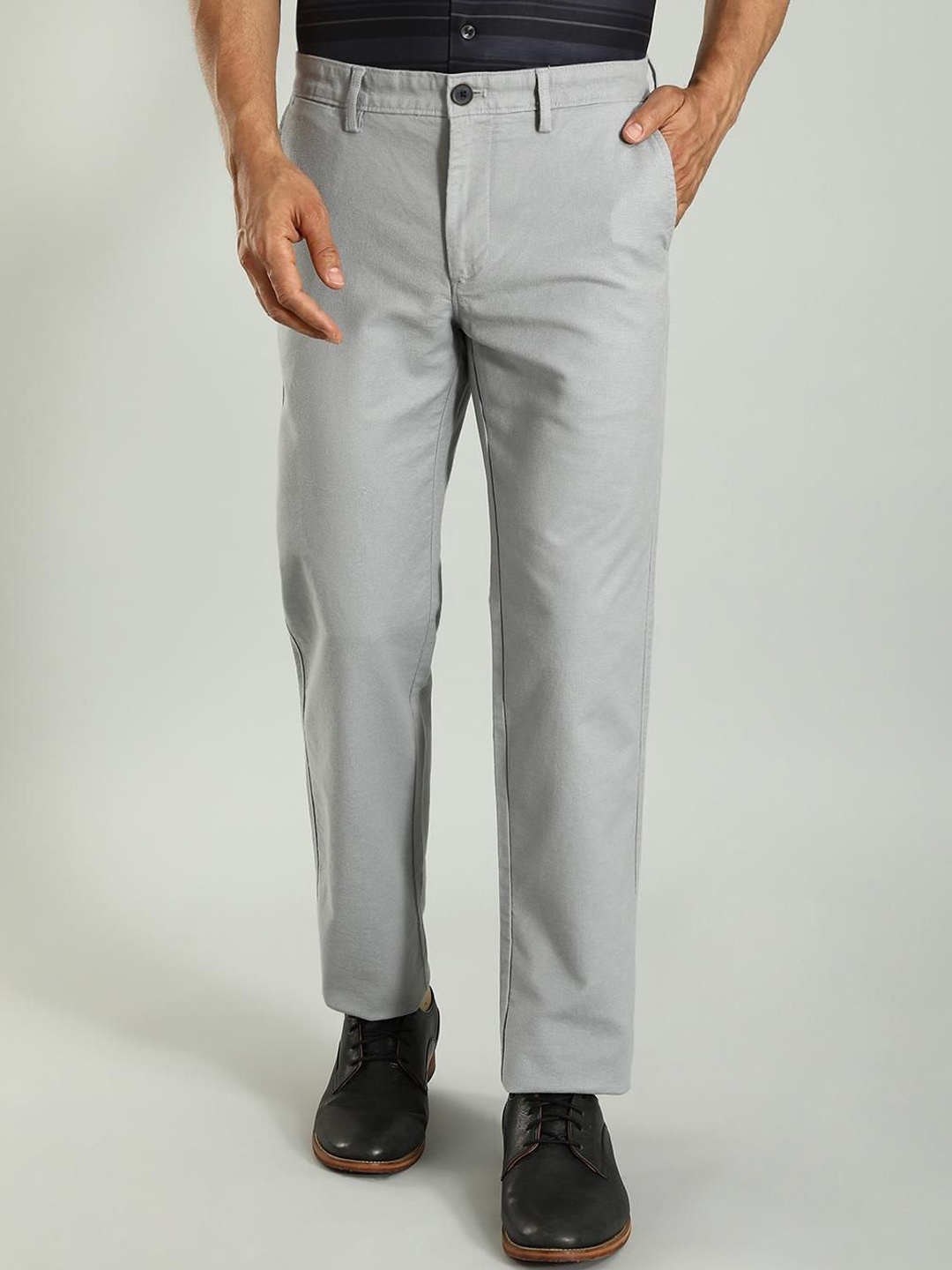 

Indian Terrain Men Kansas Chinos Trousers, Black
