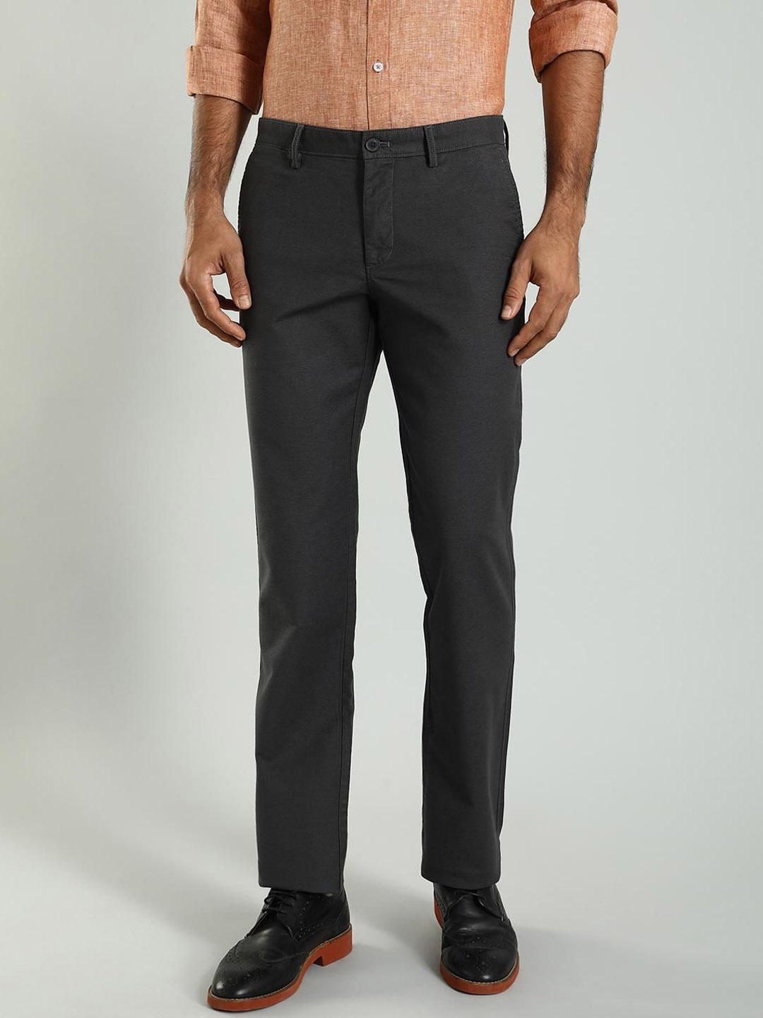

Indian Terrain Men Mid-Rise Cotton Trouser, Charcoal
