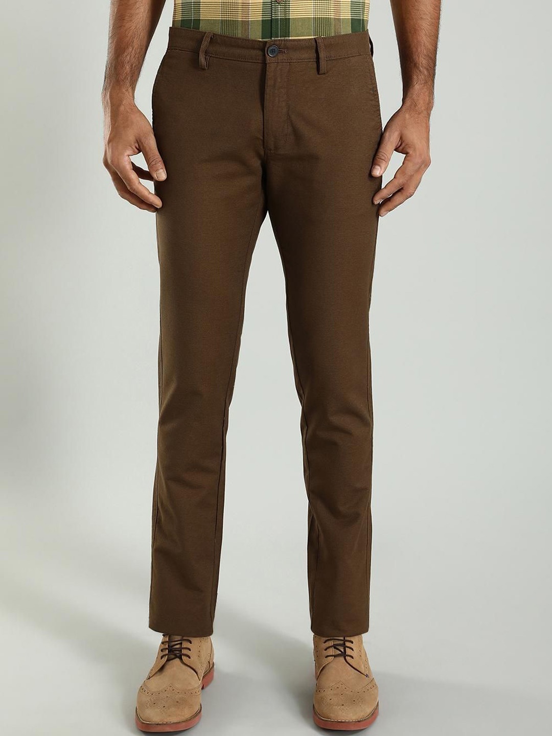 

Indian Terrain Men Slim Fit Trousers, Brown