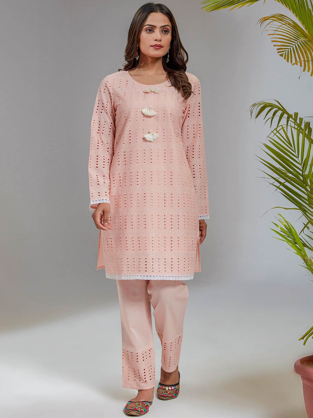 

KASYA Schiffli Round Neck Tunic With Palazzos, Pink