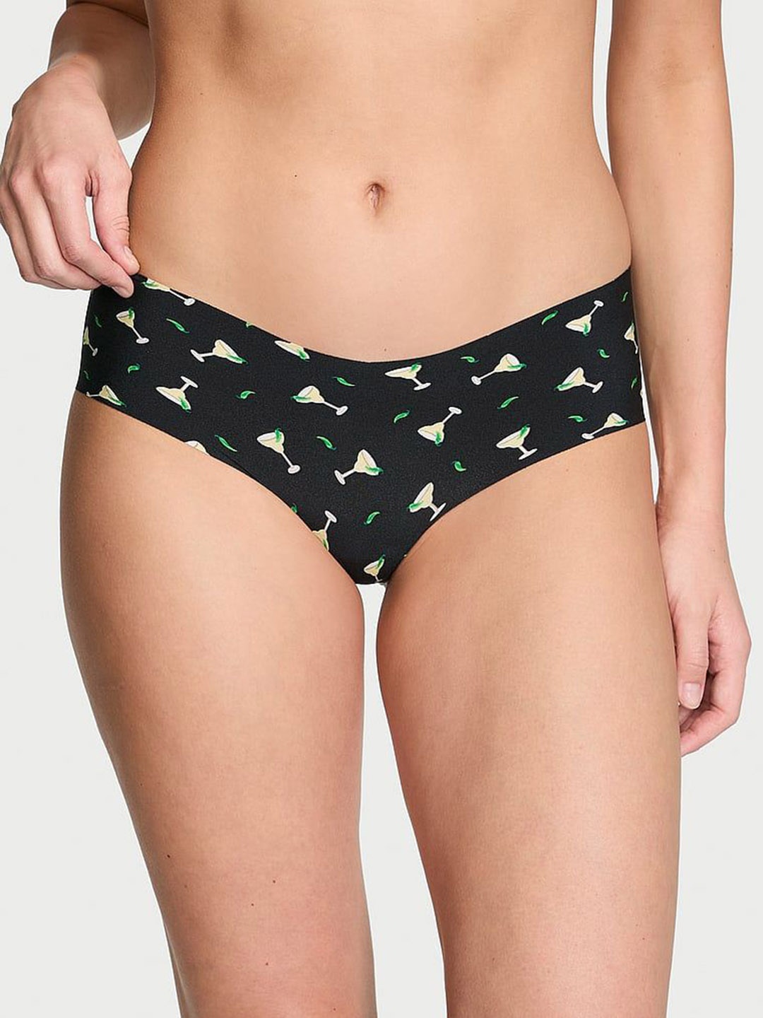 

Victoria's Secret Conversational Printed No-Show Hiphugger Hipster Briefs, Black