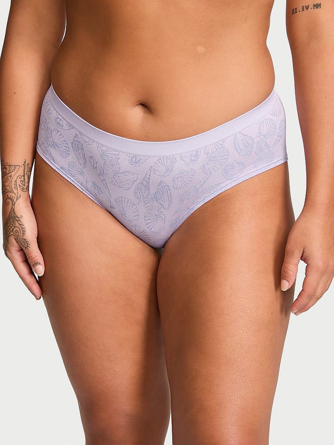 

Victoria's Secret Floral Printed Seamless Low Rise Hiphugger Hipster Briefs, Purple