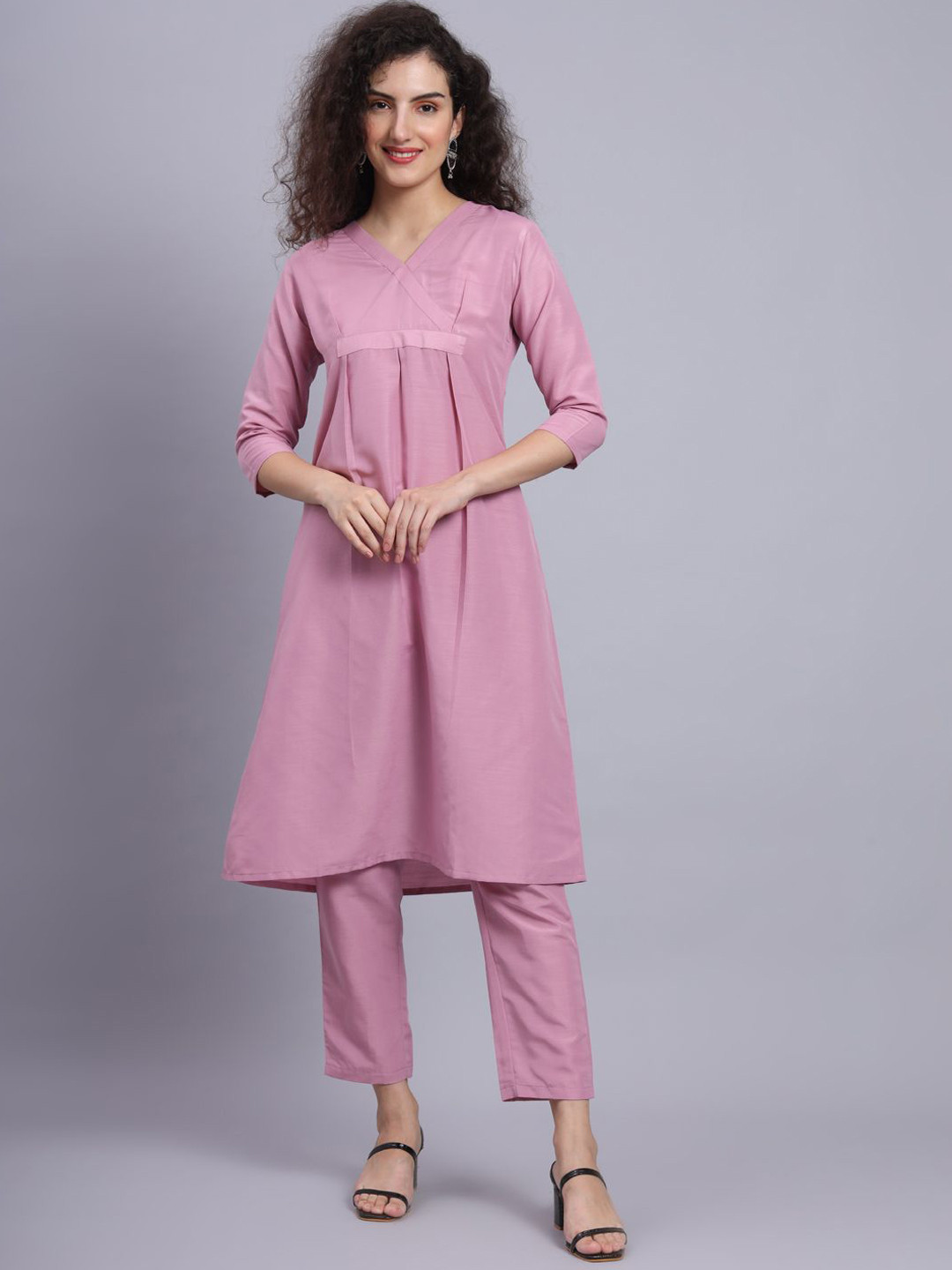 

FABDYOR V-Neck Three-Quarter Sleeves Top With Trousers, Pink
