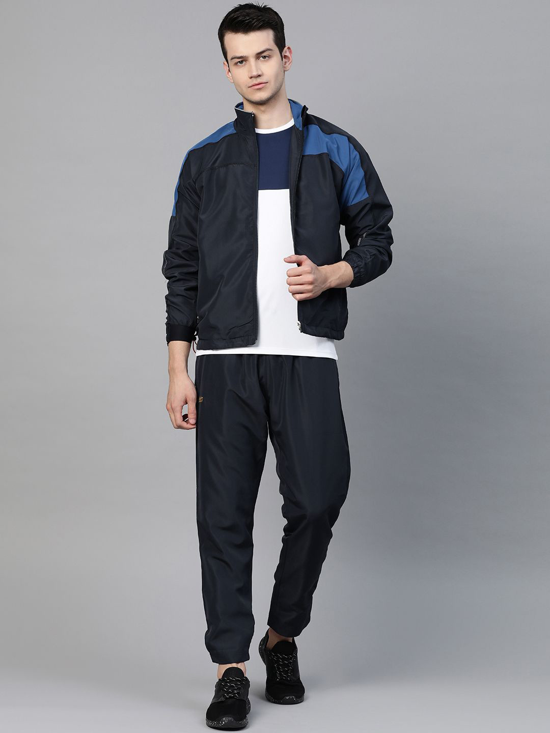 

DIDA Light Weight Stretchable Quick-Dry Regular Comfort Fit Tracksuits, Navy blue