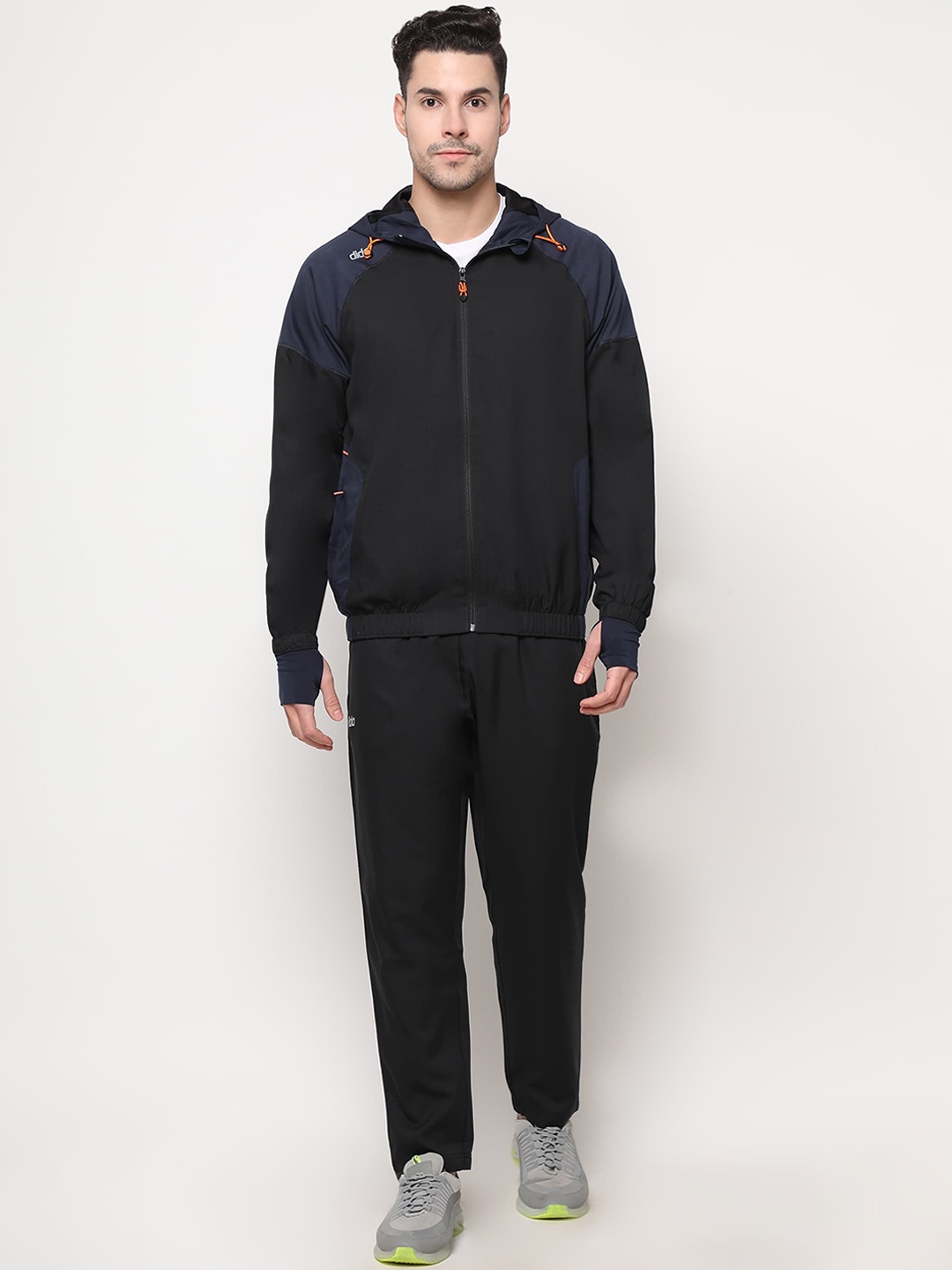 

DIDA Men Training Tracksuit, Black