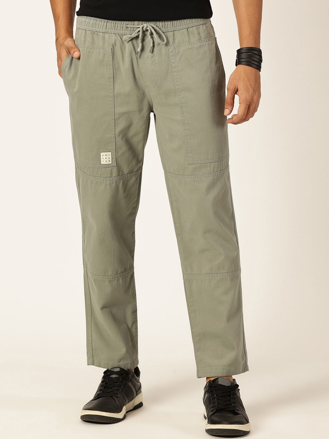 

Thomas Scott Men Relaxed Loose Fit Mid-Rise Pure Cotton Easy Wash Trousers, Green