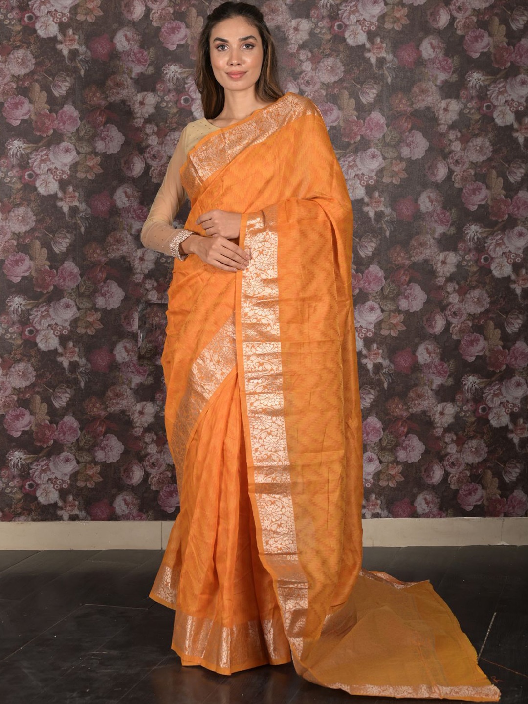 

ODETTE Zari Saree, Orange