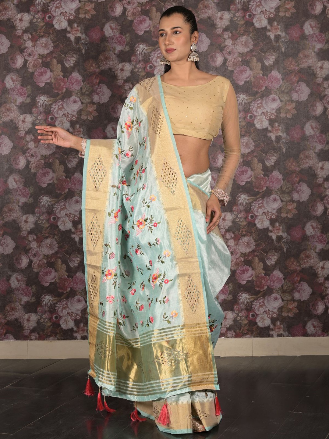 

ODETTE Woven Design Zari Saree, Sea green