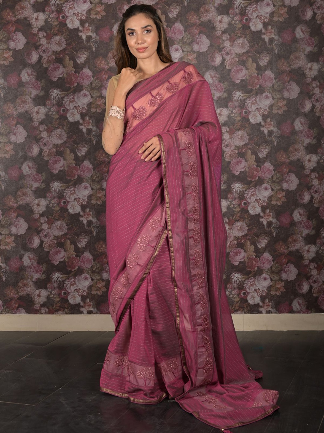 

ODETTE Striped Zari Pure Georgette Saree, Purple
