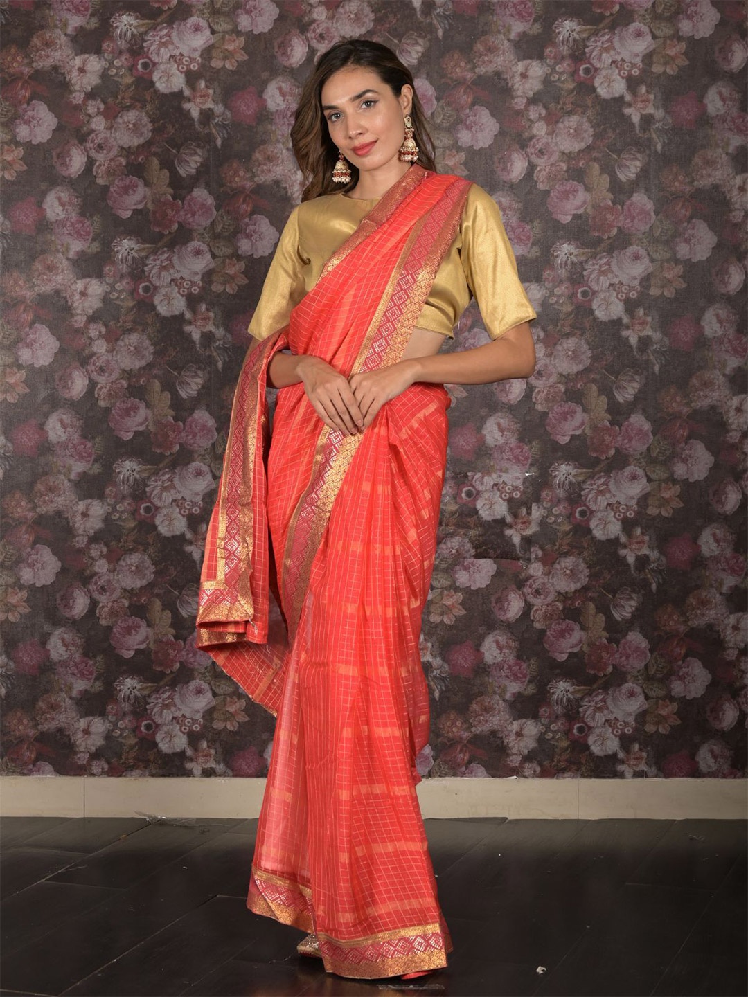 

ODETTE Checked Zari Pure Crepe Saree, Red